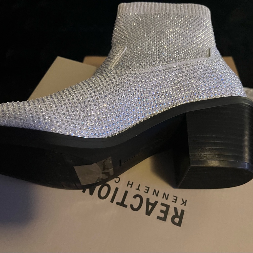 Kenneth Cole Women's silver rhinestone knit Ankle Boots